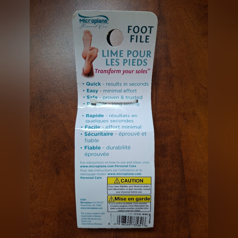 Microplane Colossal Foot File / Pedicure Rasp - Perfect for Calluses - 2 Colors - Picture 3 of 8
